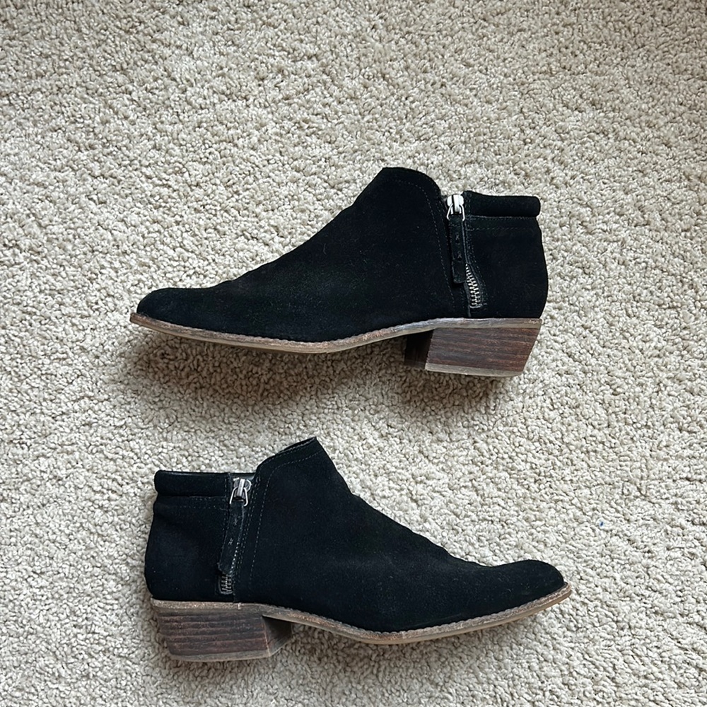 Steve Madden Suede Black Booties with Zipper
